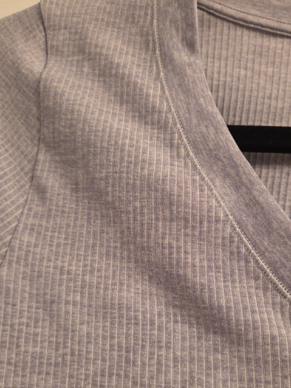 Athleta Light Gray Ribbed V-Neck Short Sleeve Tee - Picture 2 of 3
